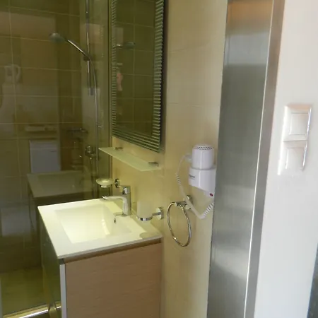 Levante Hotel de apartamente Vasilikí