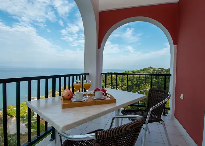 Apart-hotel Levante 4*