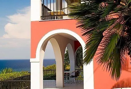 Levante 4* Василикос